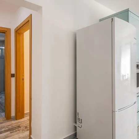 Sea Mist Apartment *