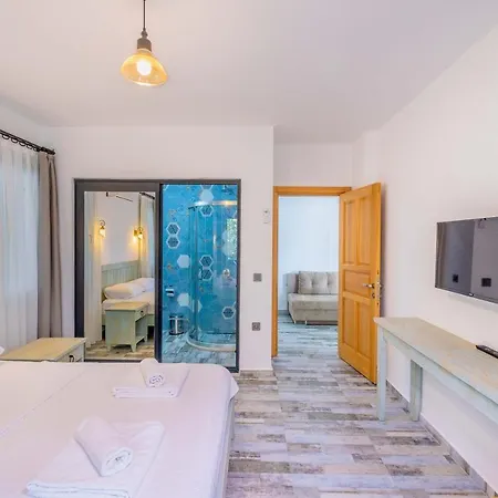 Sea Mist Apartment *